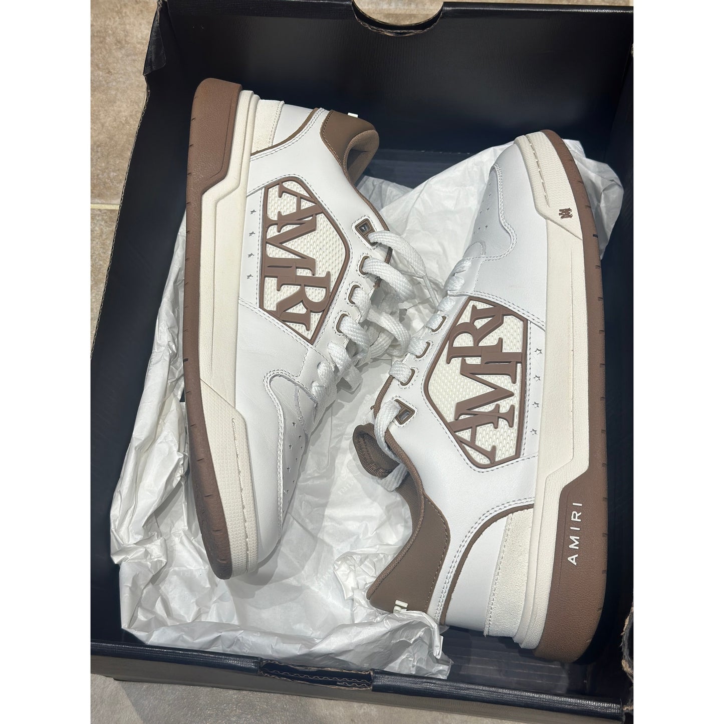 Size 9 - Amiri Mens Classic Low “White Brown”
