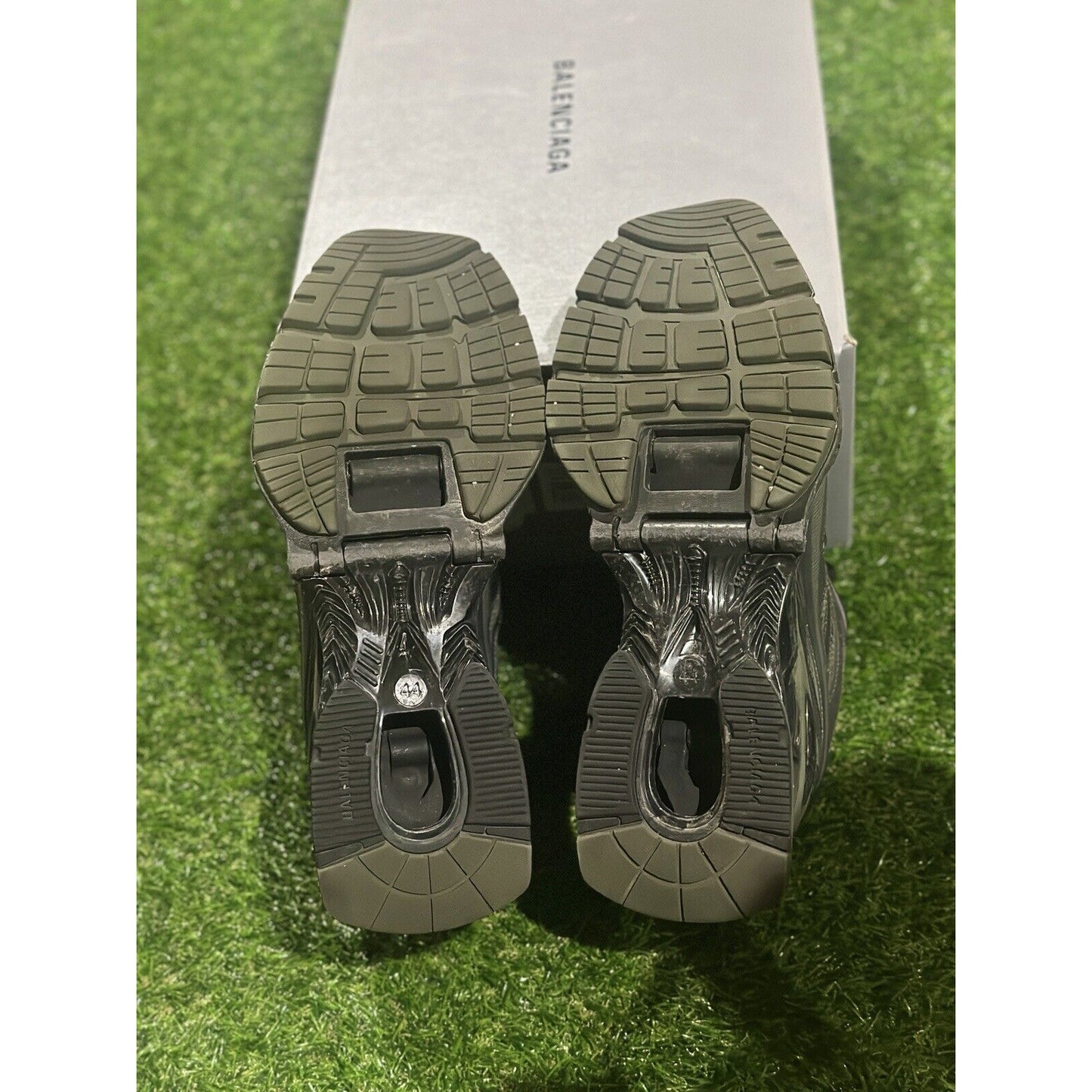 Balenciaga Expander Olive Size 11