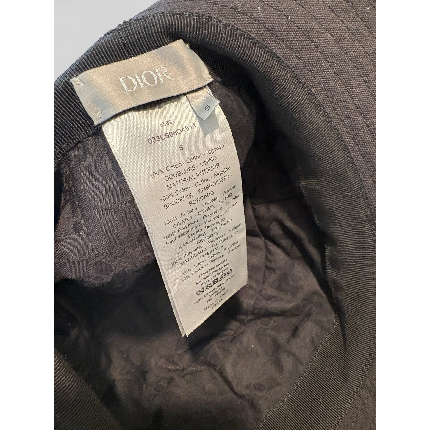 Dior x Kenny Scharf CD Bucket Hat