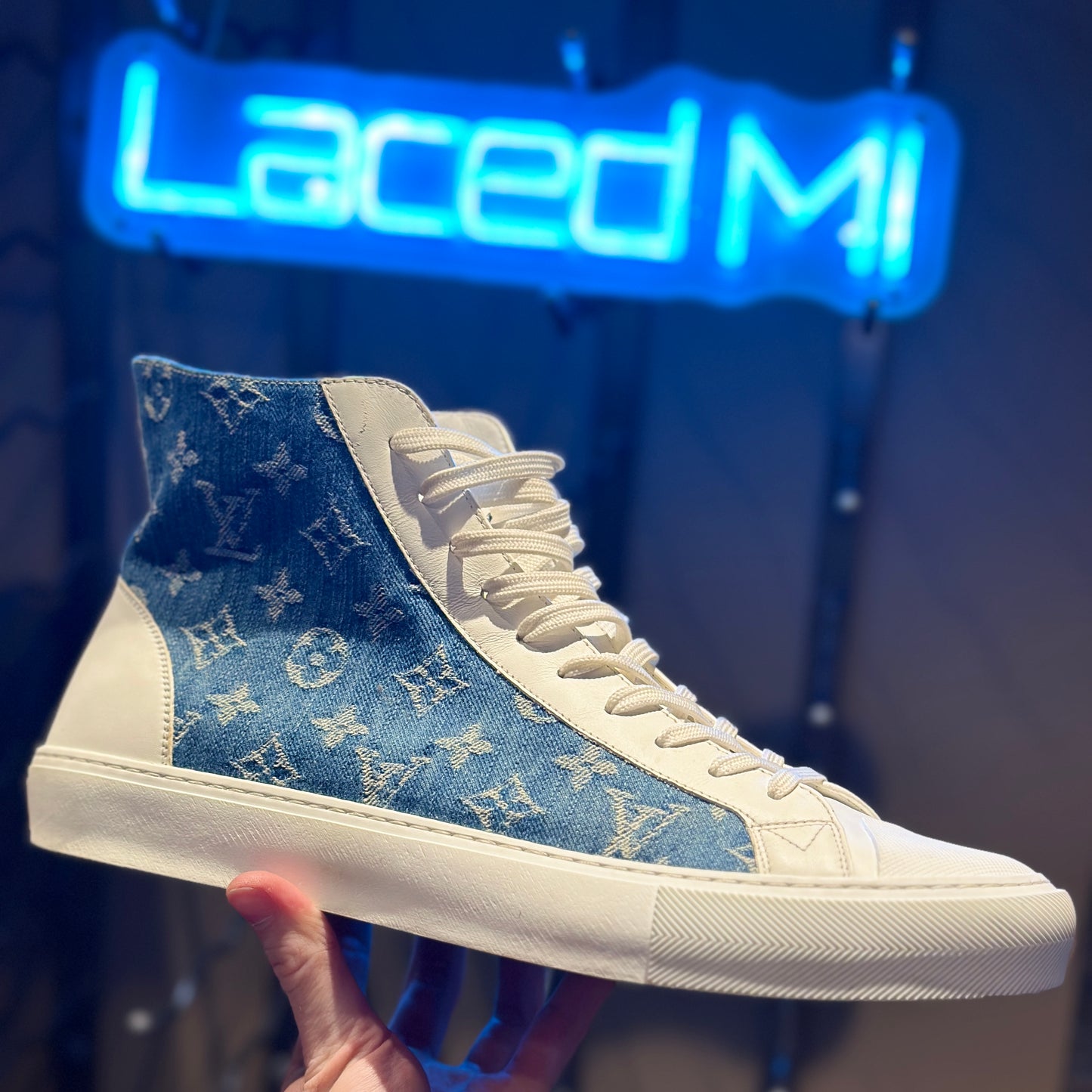 SOLD OUT