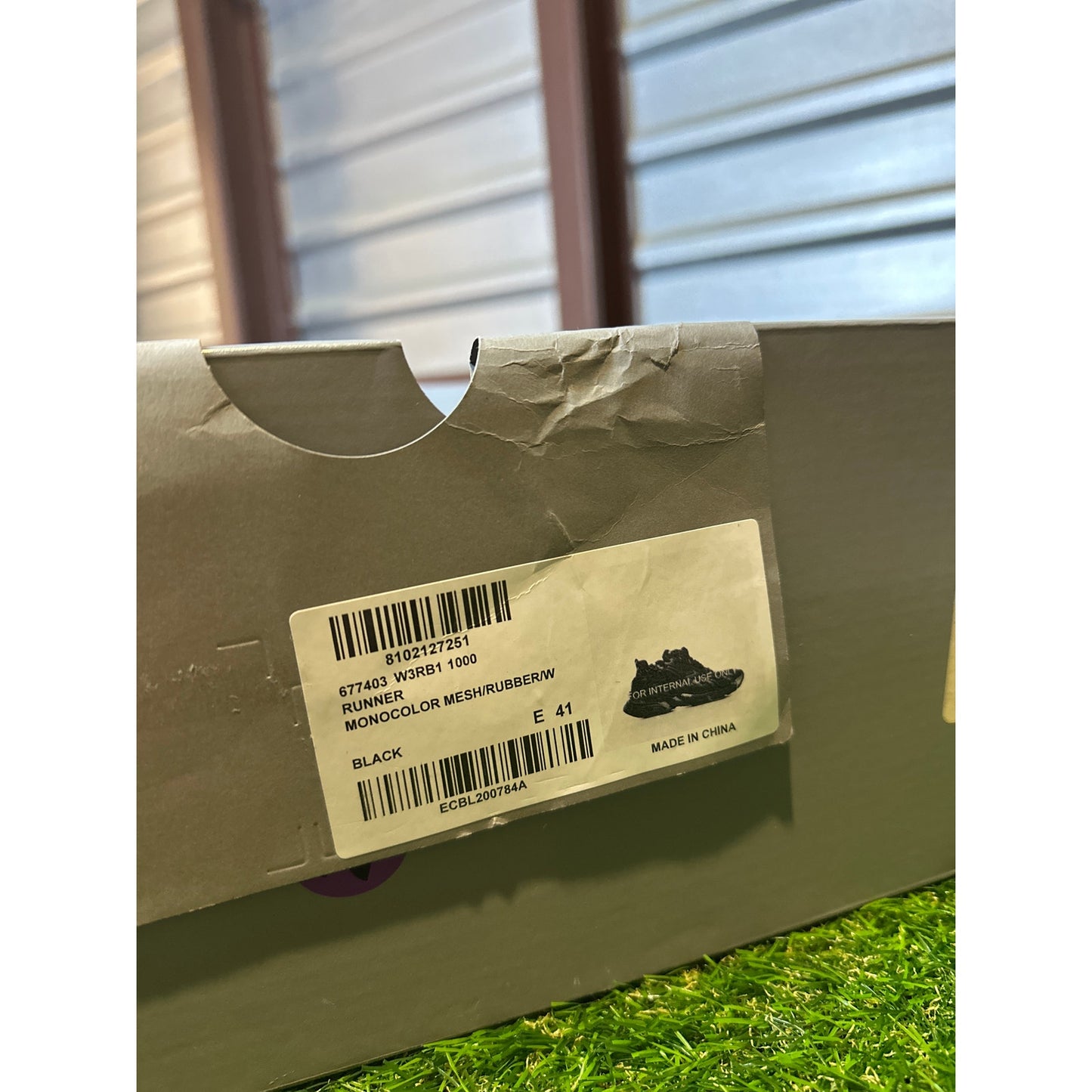 Size 8 - Balenciaga Runner Black Sneakers