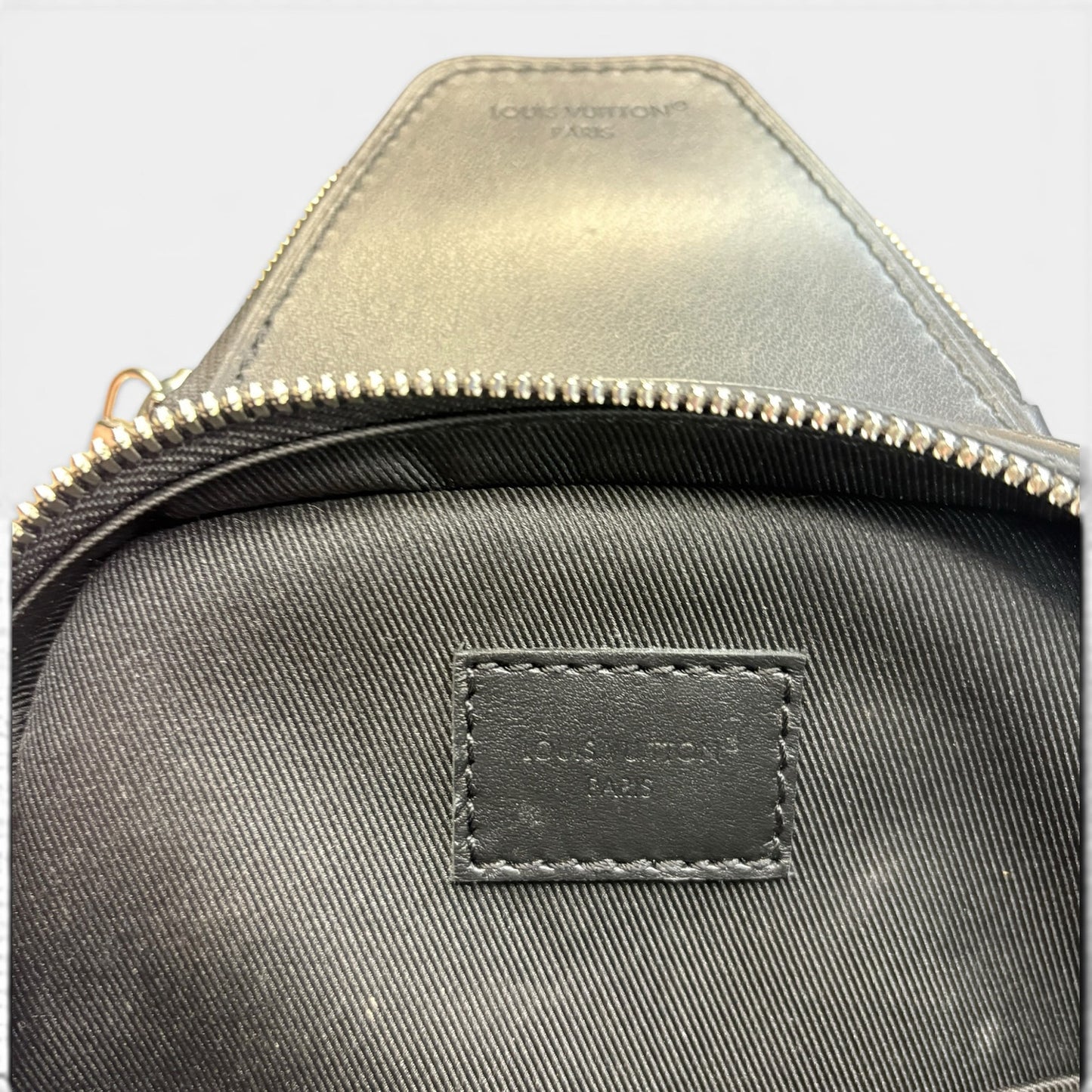 Louis Vuitton Avenue Slingbag PM