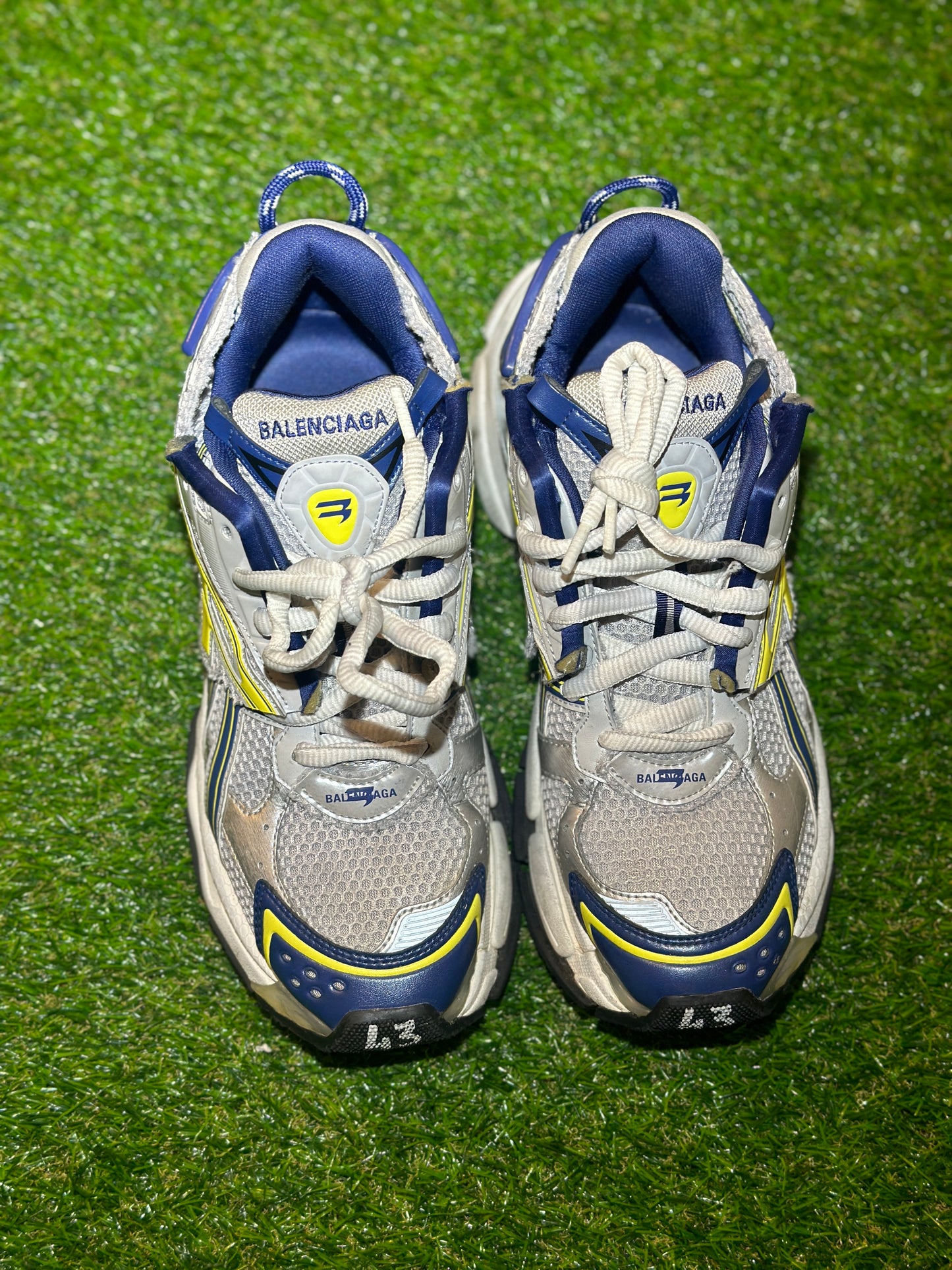 EU43 - Balenciaga Runner yellow/grey/blue