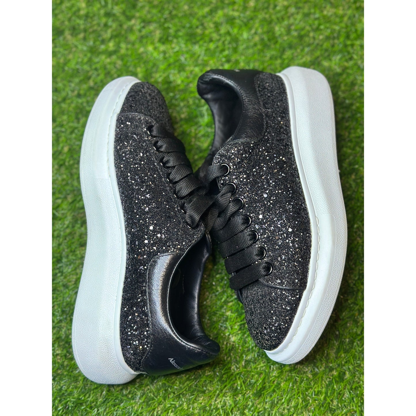 Alexander McQueen Wmns Sneaker 'Black White Glitter' | SZ 8W