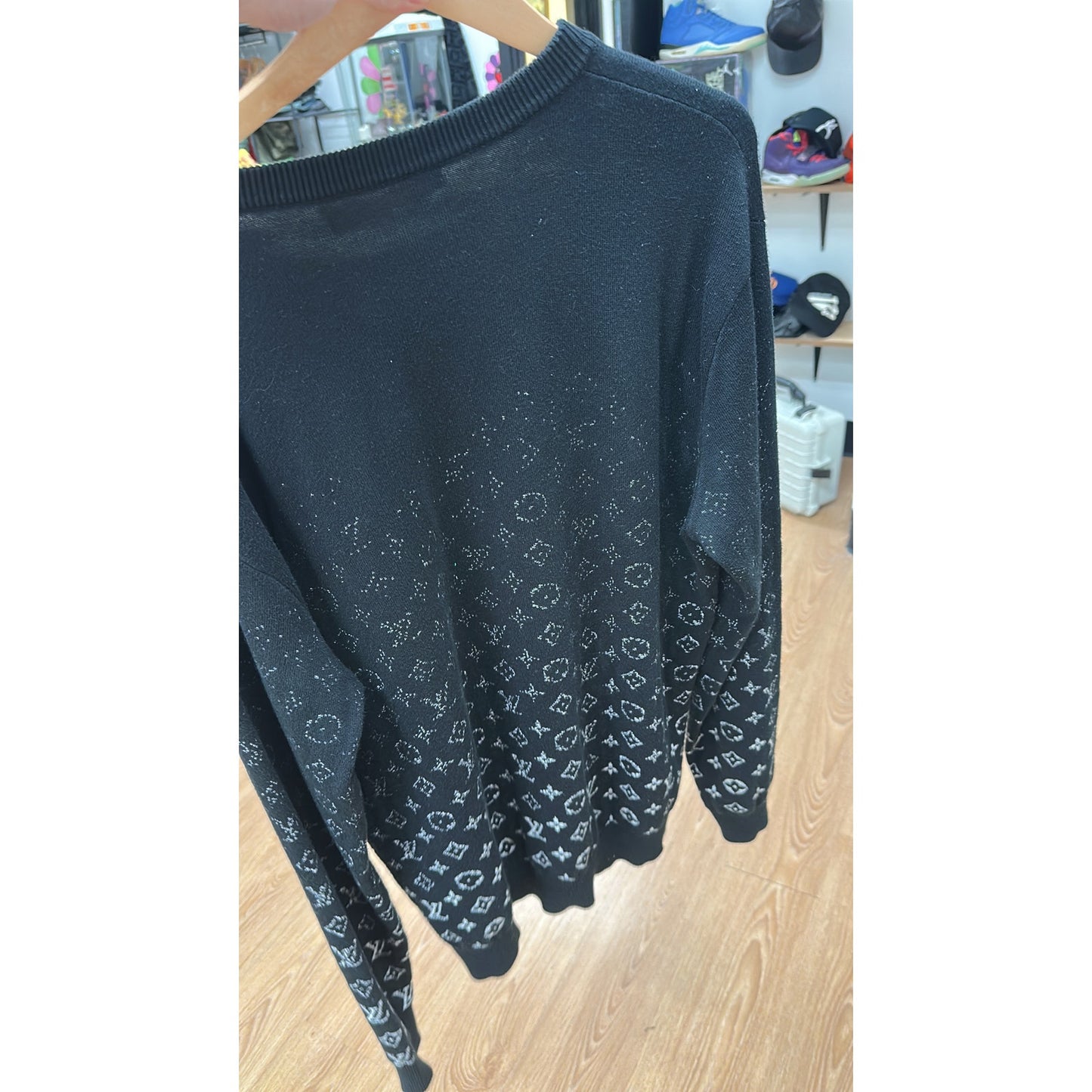 Louis Vuitton 2022 LV Monogram Pullover Black White - Large