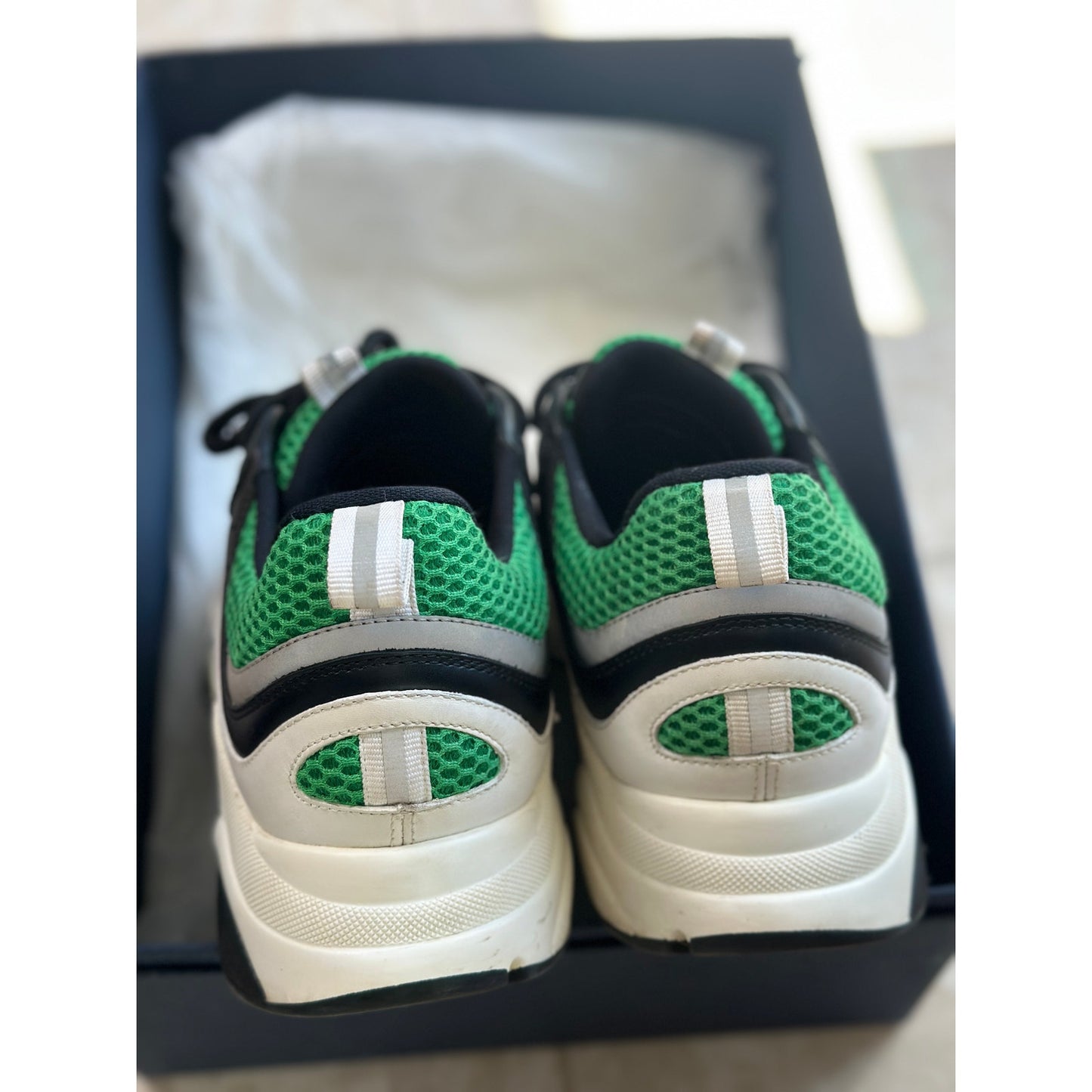 Size 9 - Dior B22 Green/Black/White Sneakers