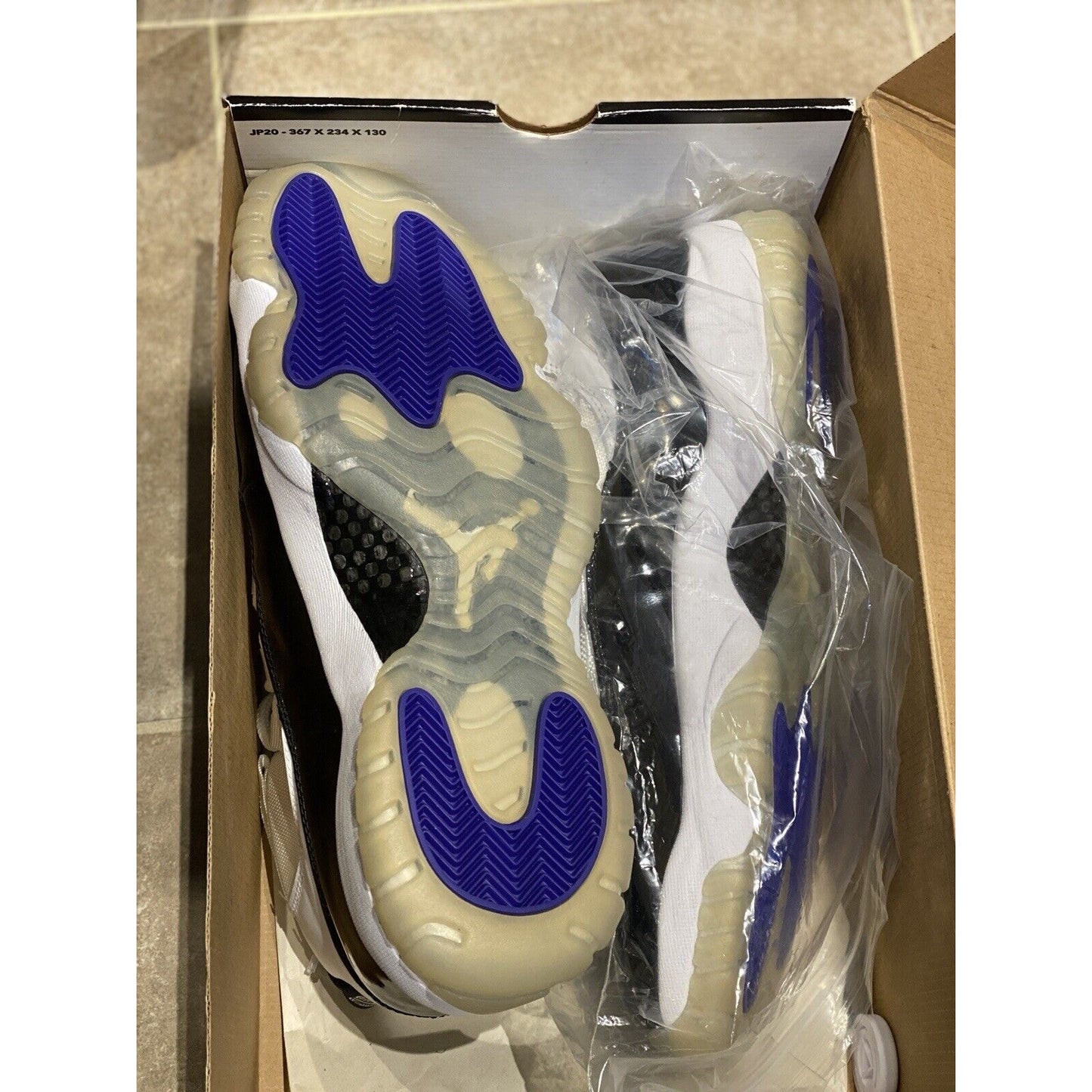 Size 13 - Jordan 11 Retro Concord 2000 100% Deadstock Authentic