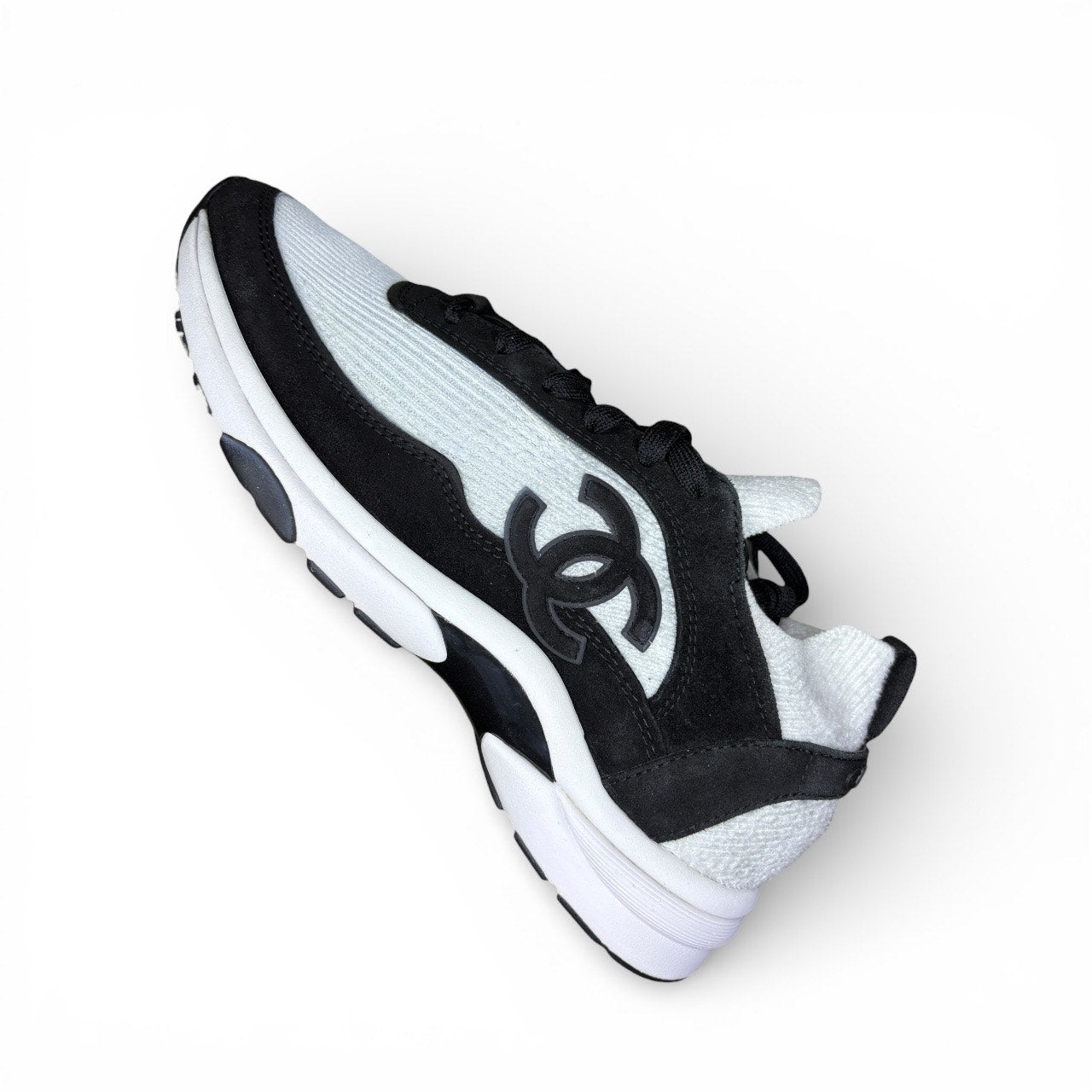 Chanel Low Top Interlocking CC Trainer (Women's)