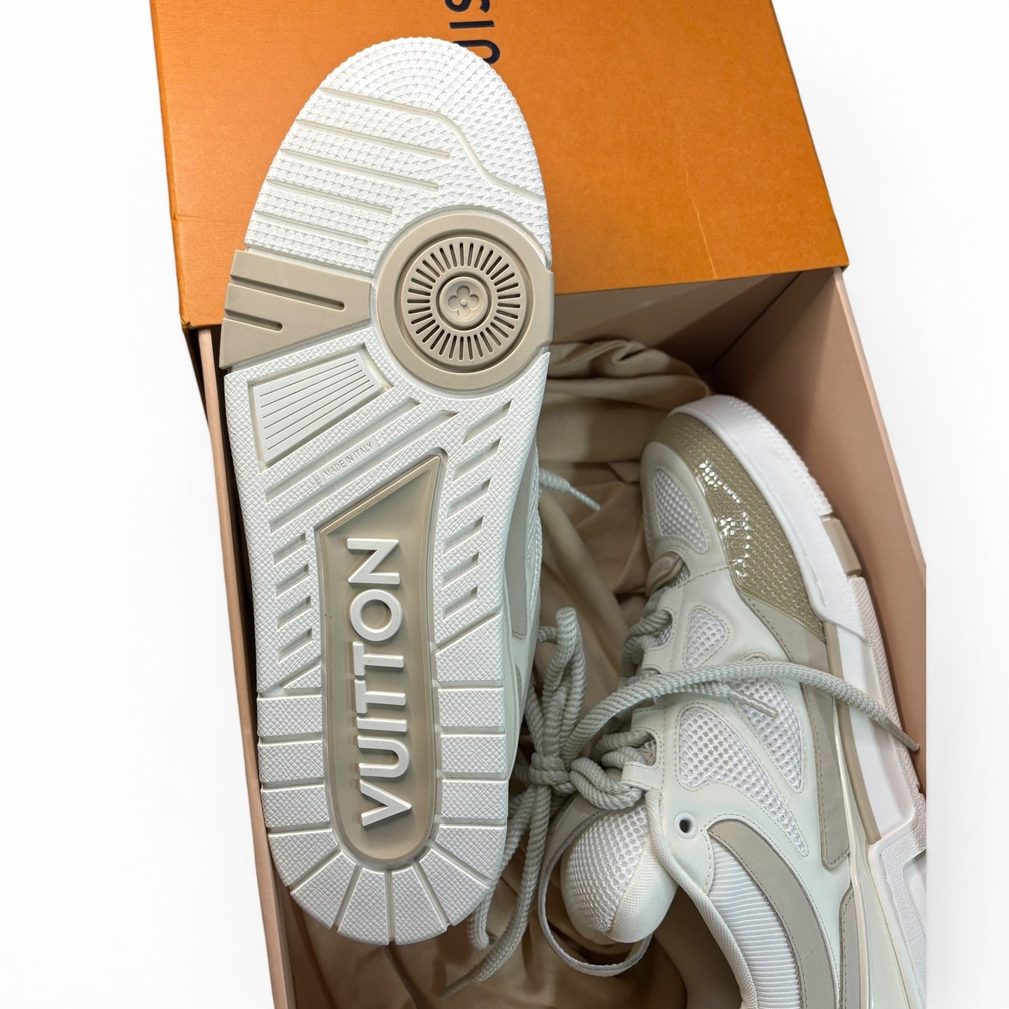Louis Vuitton LV Skate Sneakers Beige | Size 10LV