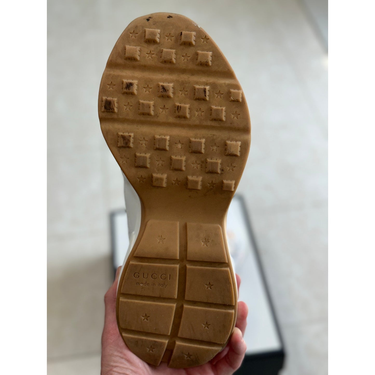 Gucci Rython Sneakers "Gucci Worldwide" | Size 8G / 9US
