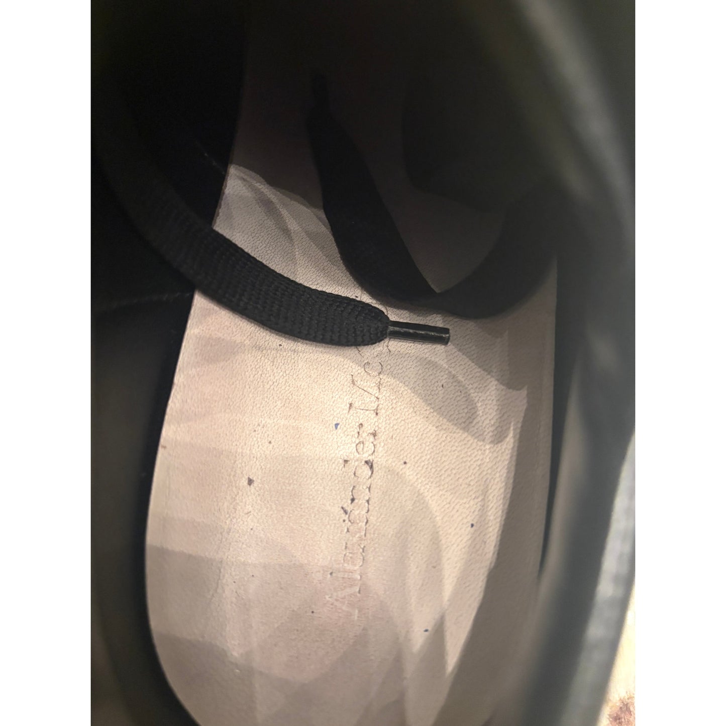 Alexander McQueen Oversized Sneakers Classic Black/White 42M