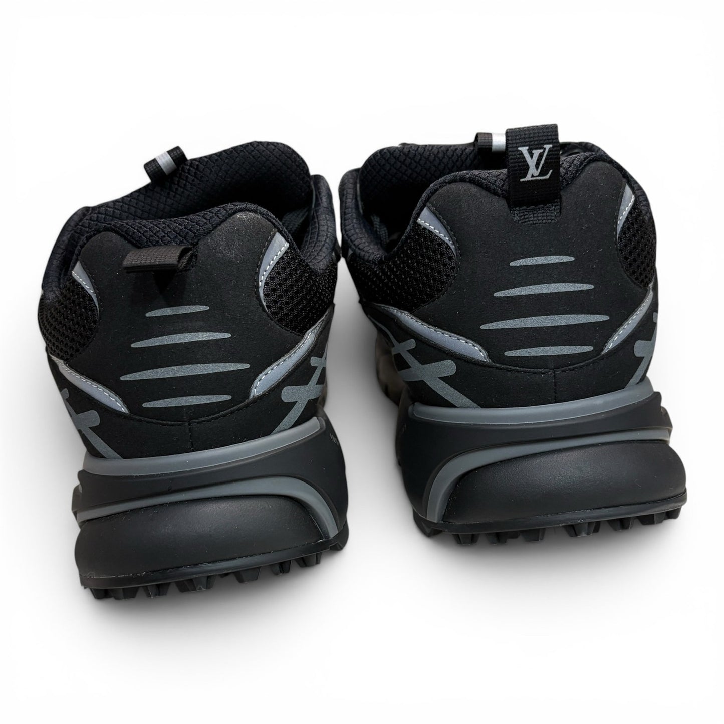 Louis Vuitton Tactic Reflective Sneakers Black New Season | 8.5LV