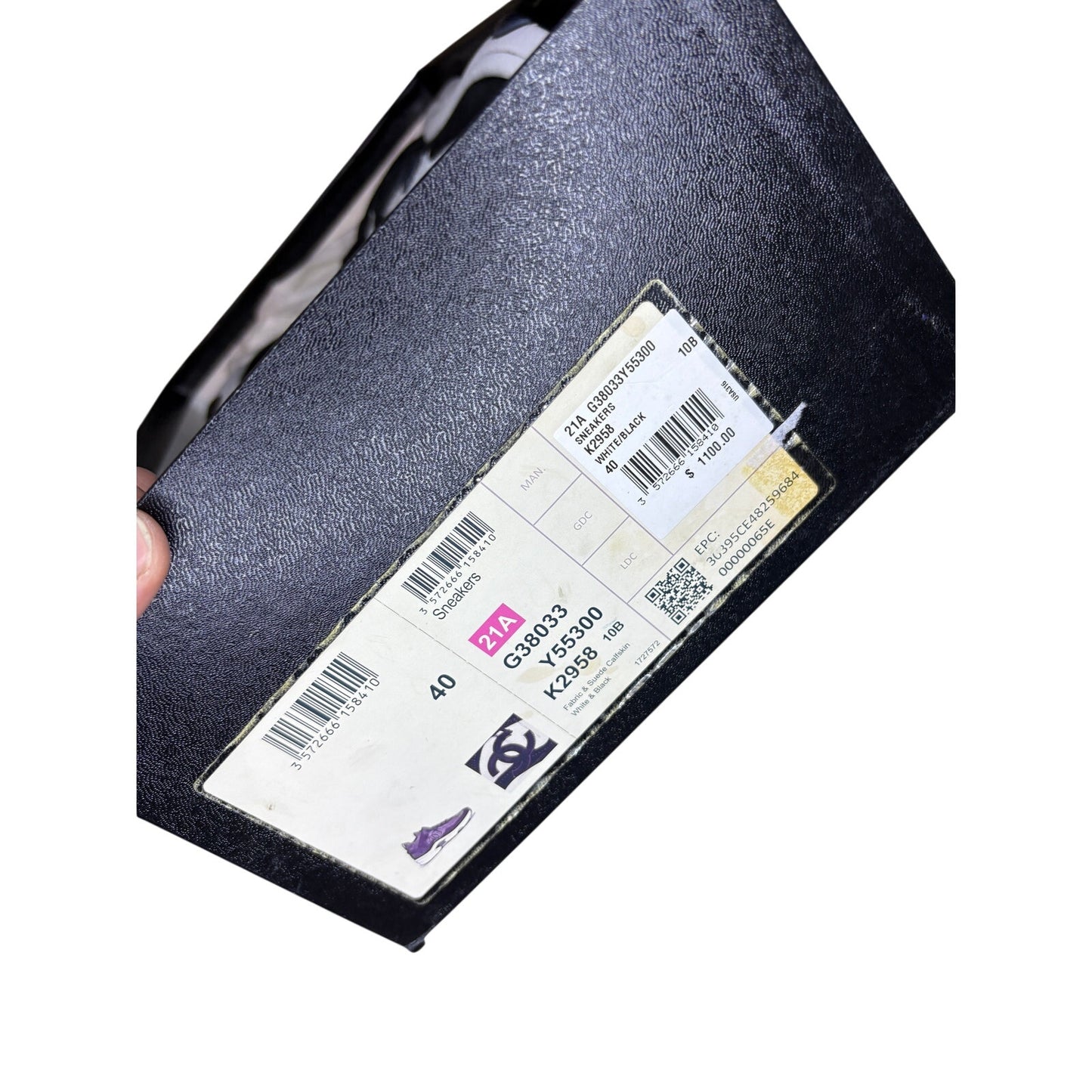 Chanel Low Top Interlocking CC Trainer (Women's)