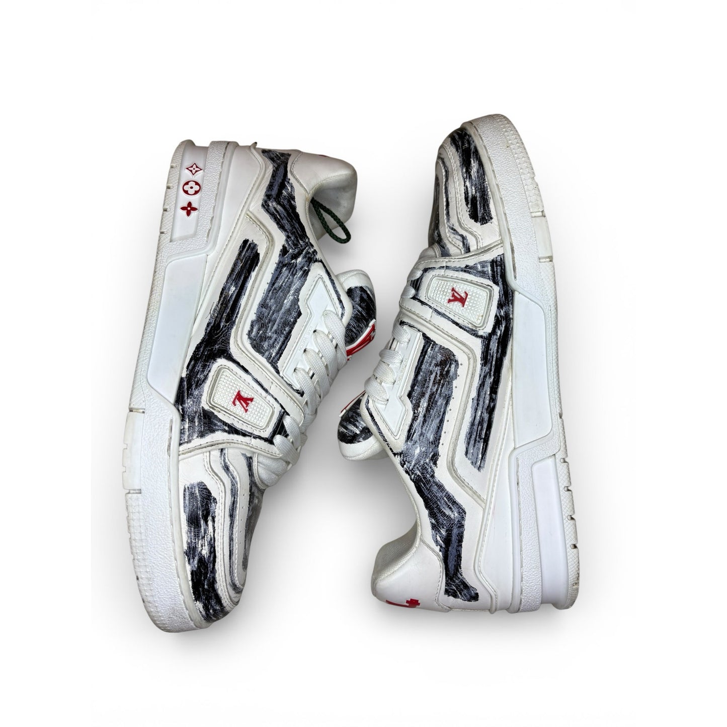 Louis Vuitton Trainer 'Colored-In
Motif - White Black' | LV8