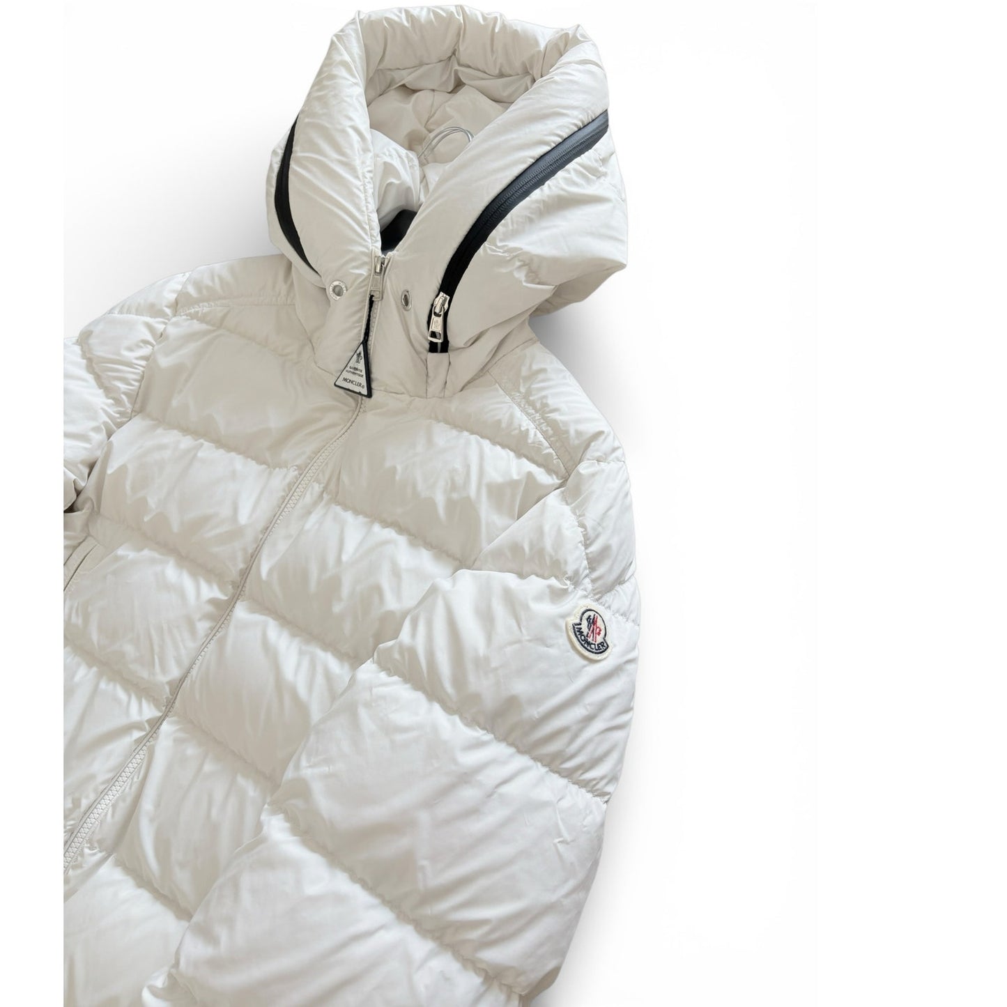 Moncler Men's Cardere Concealed Logo Jacket White | Size 2