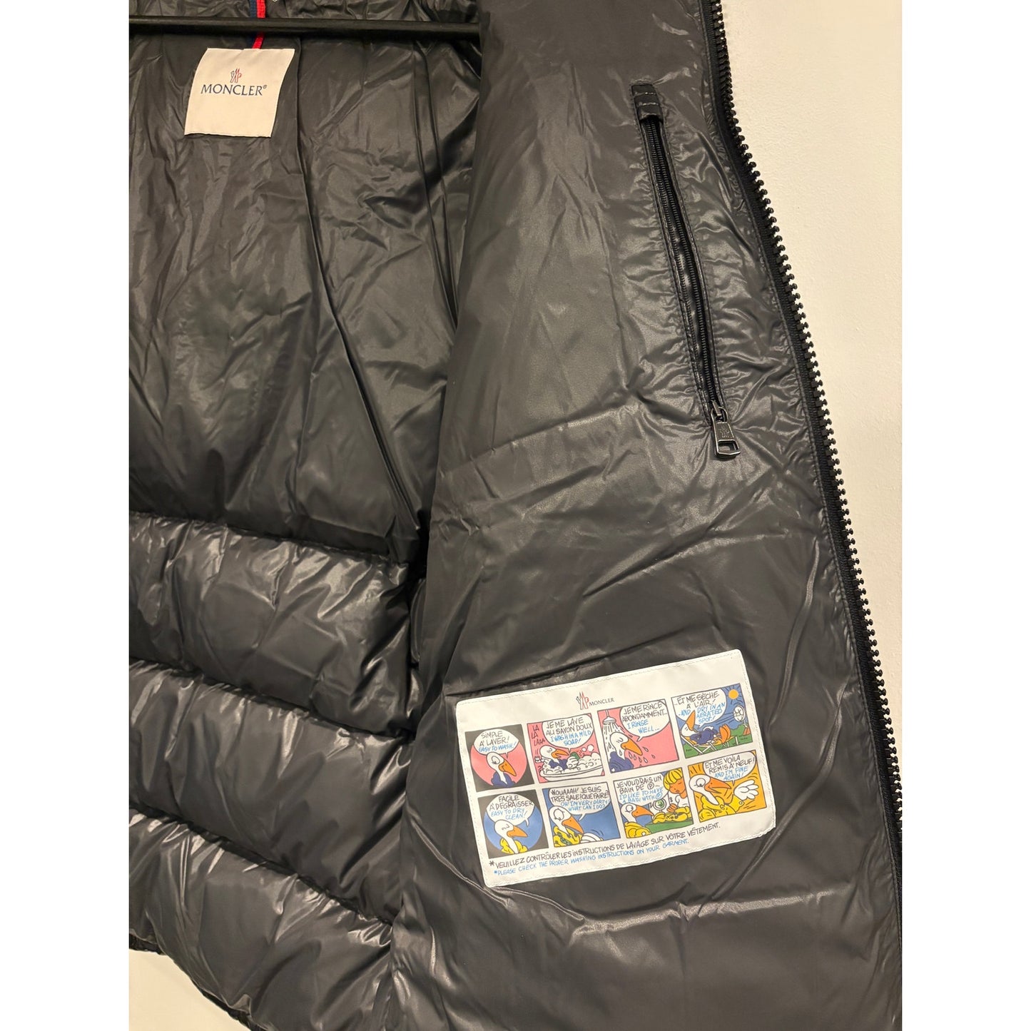 Moncler Maya Hooded Short Down Jacket Black | Size 4