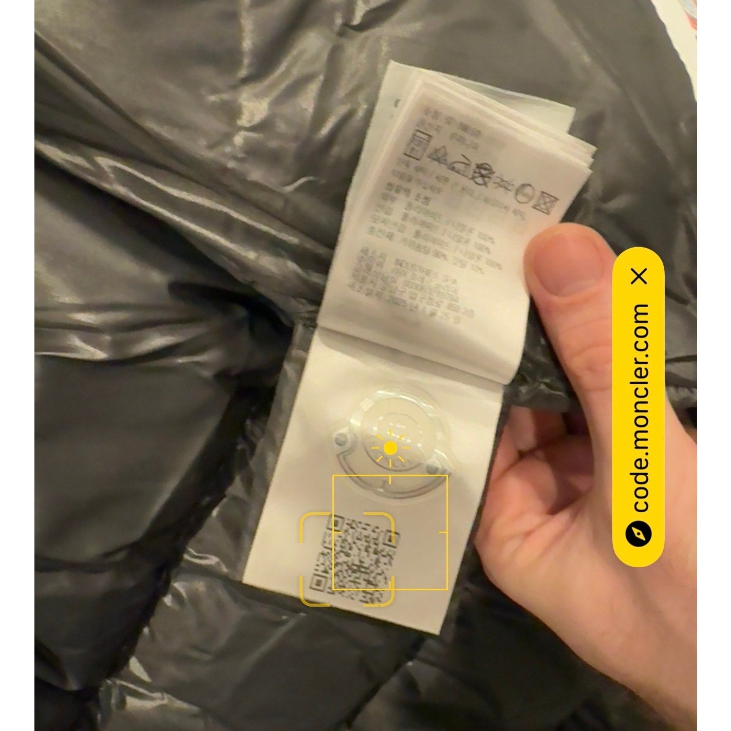 Moncler Maya Hooded Short Down Jacket Black | Size 4