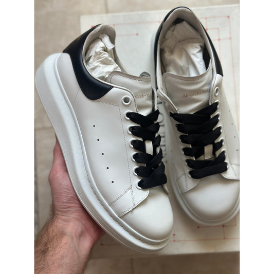 Size 8 - Alexander Mcqueen Sneakers