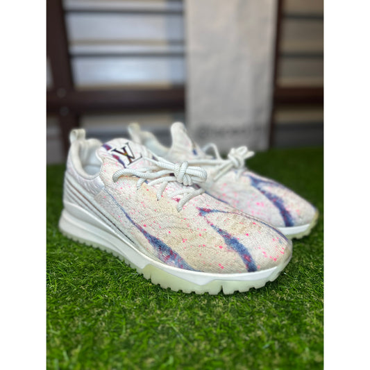 LOUIS VUITTON V.N.R Technical Knit Fabric Sneakers | M 8.5US