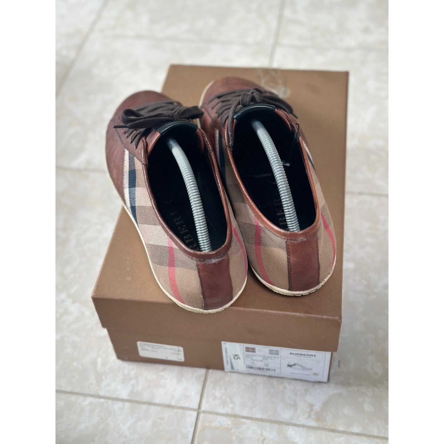 Size 10 - Burberry Low-Top Classic Checkered Sneakers