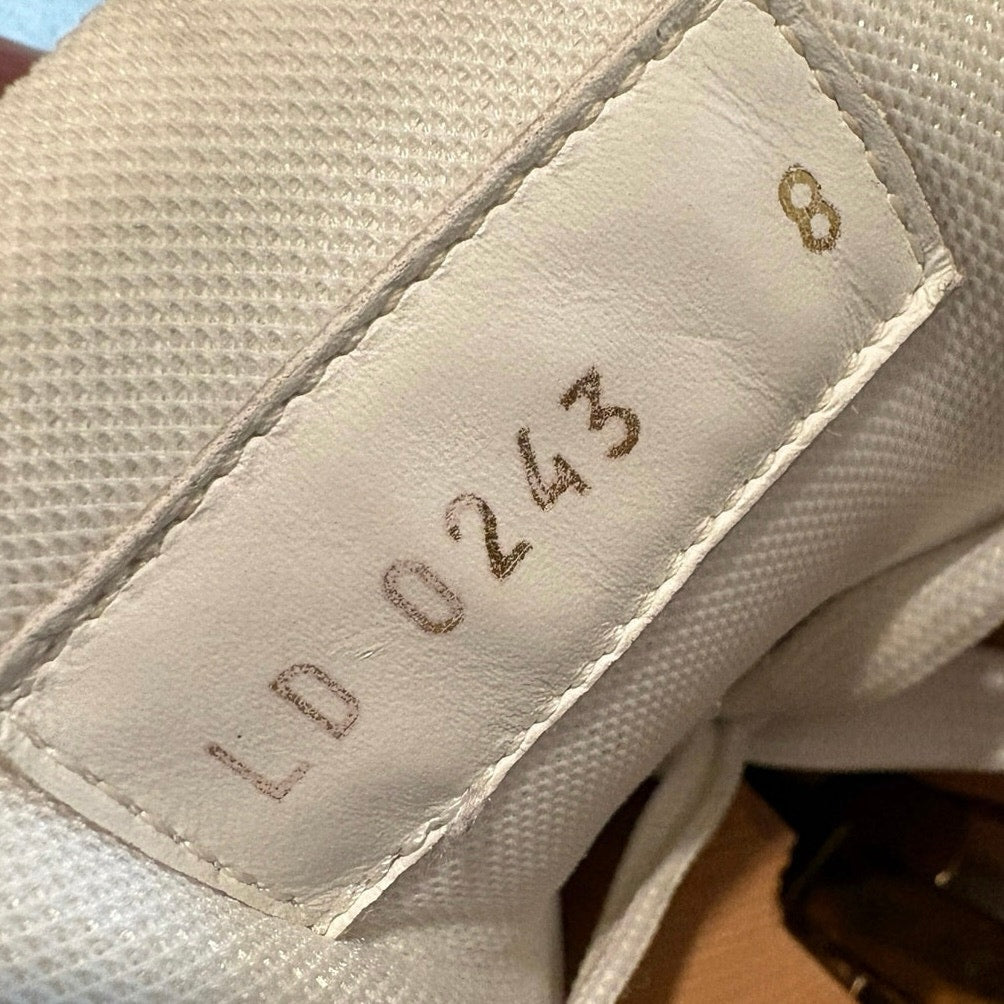 Louis Vuitton Trainer 'Colored-In
Motif - White Black' | LV8