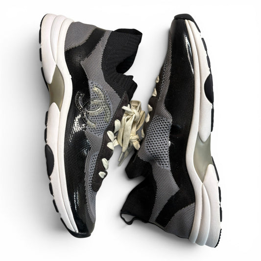 Chanel 22C Men's Black/White/Grey Knit Trainer | Size 45(12)