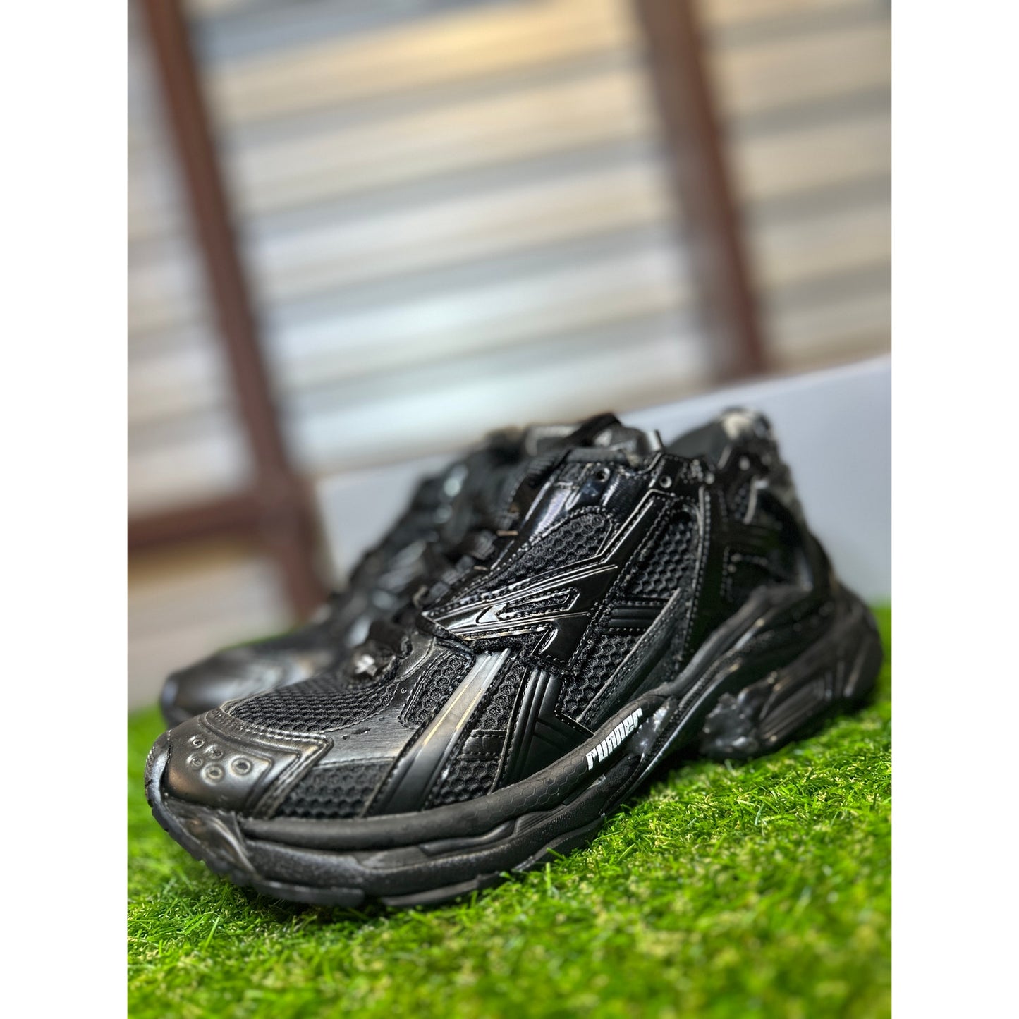 Size 8 - Balenciaga Runner Black Sneakers