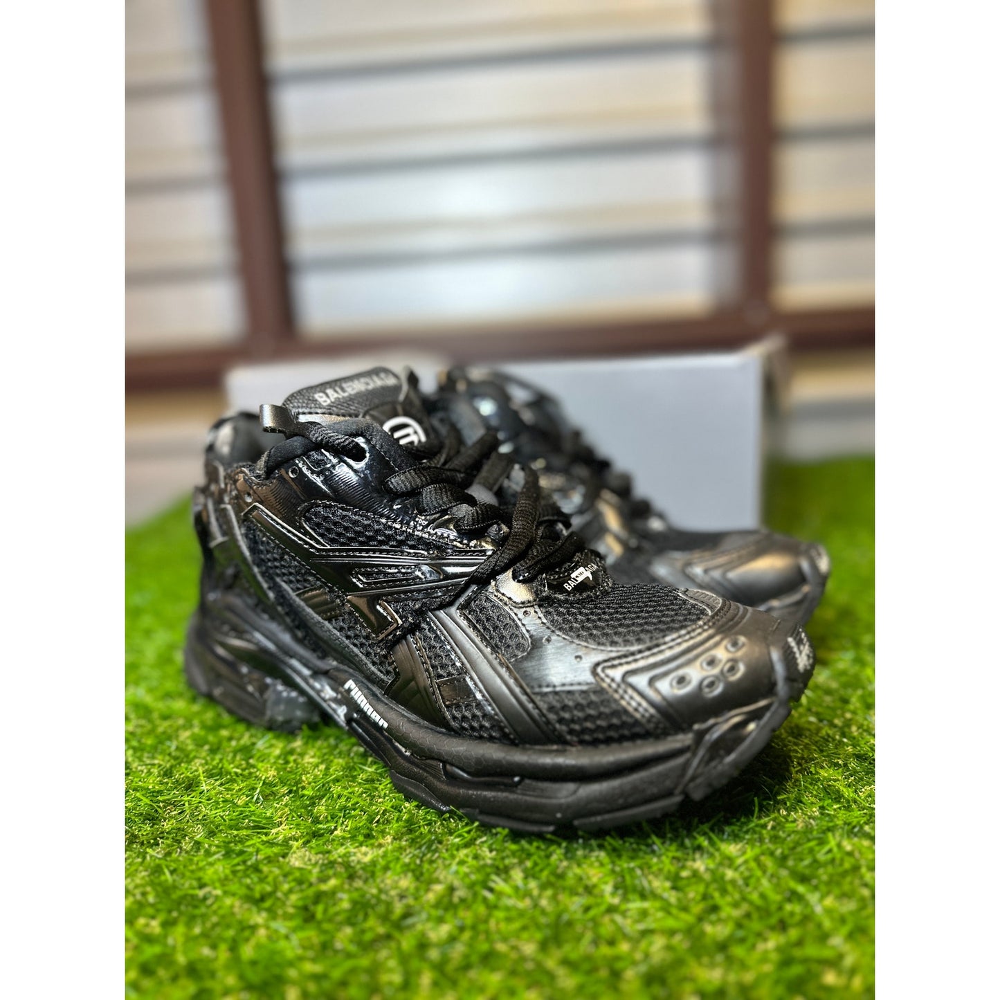Size 8 - Balenciaga Runner Black Sneakers