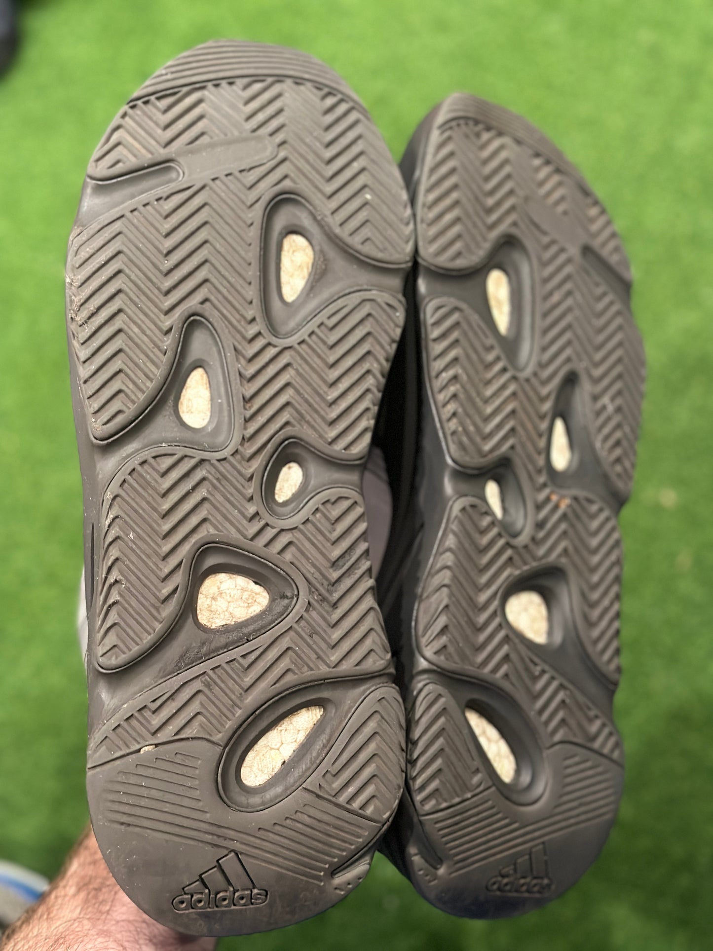 Size 12 - Yeezy 700