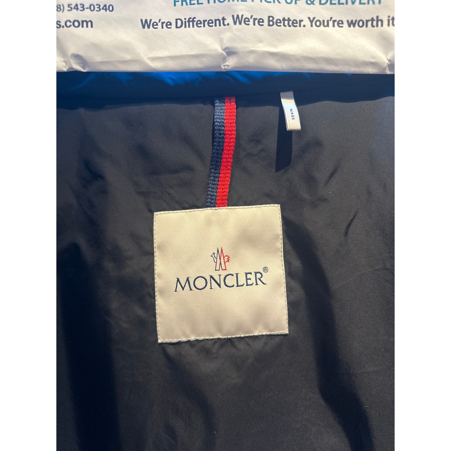 Size XXL - Moncler Black and Pink Siagne Jacket