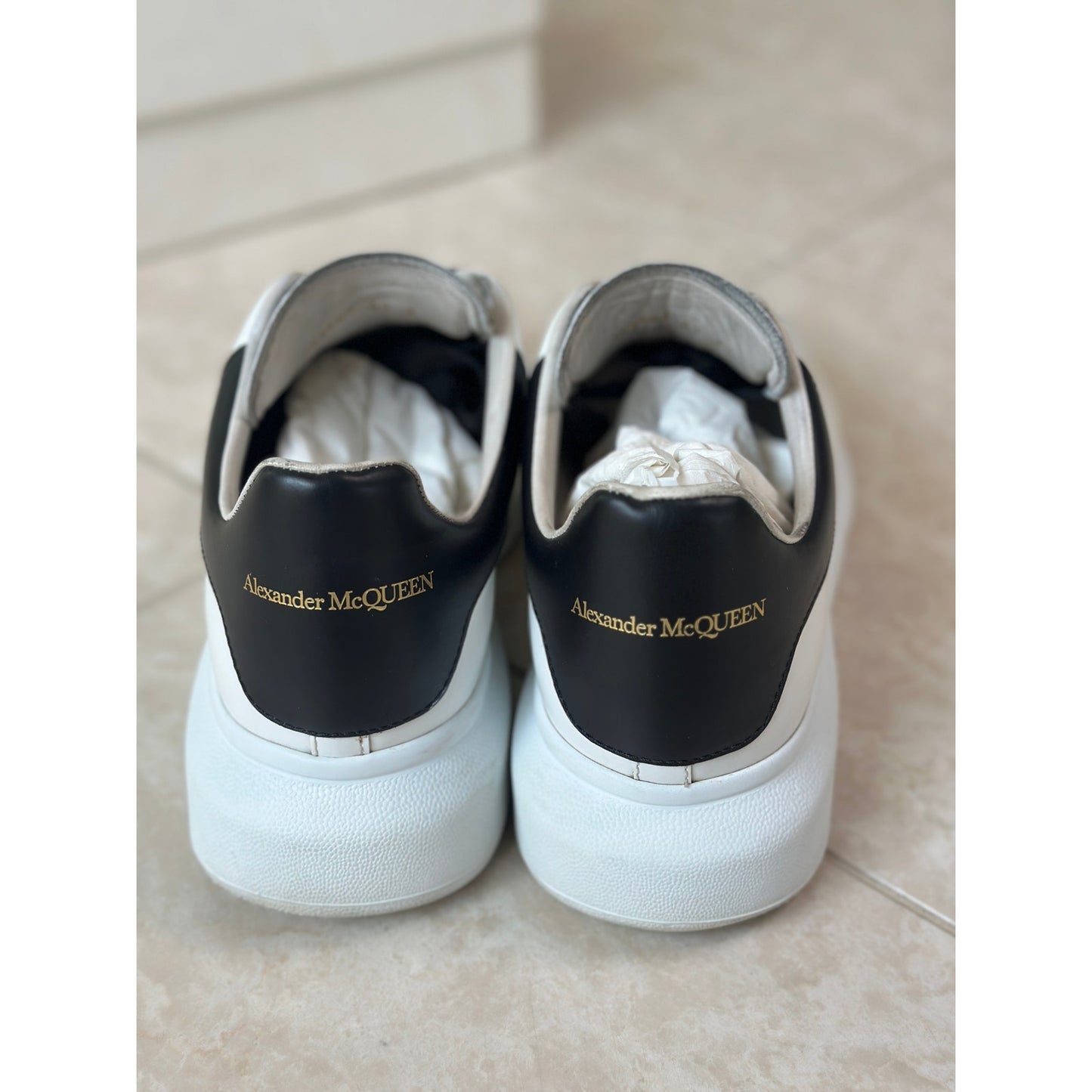 Size 8 - Alexander Mcqueen Sneakers