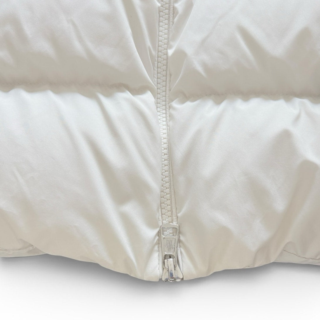 Moncler Men's Cardere Concealed Logo Jacket White | Size 2