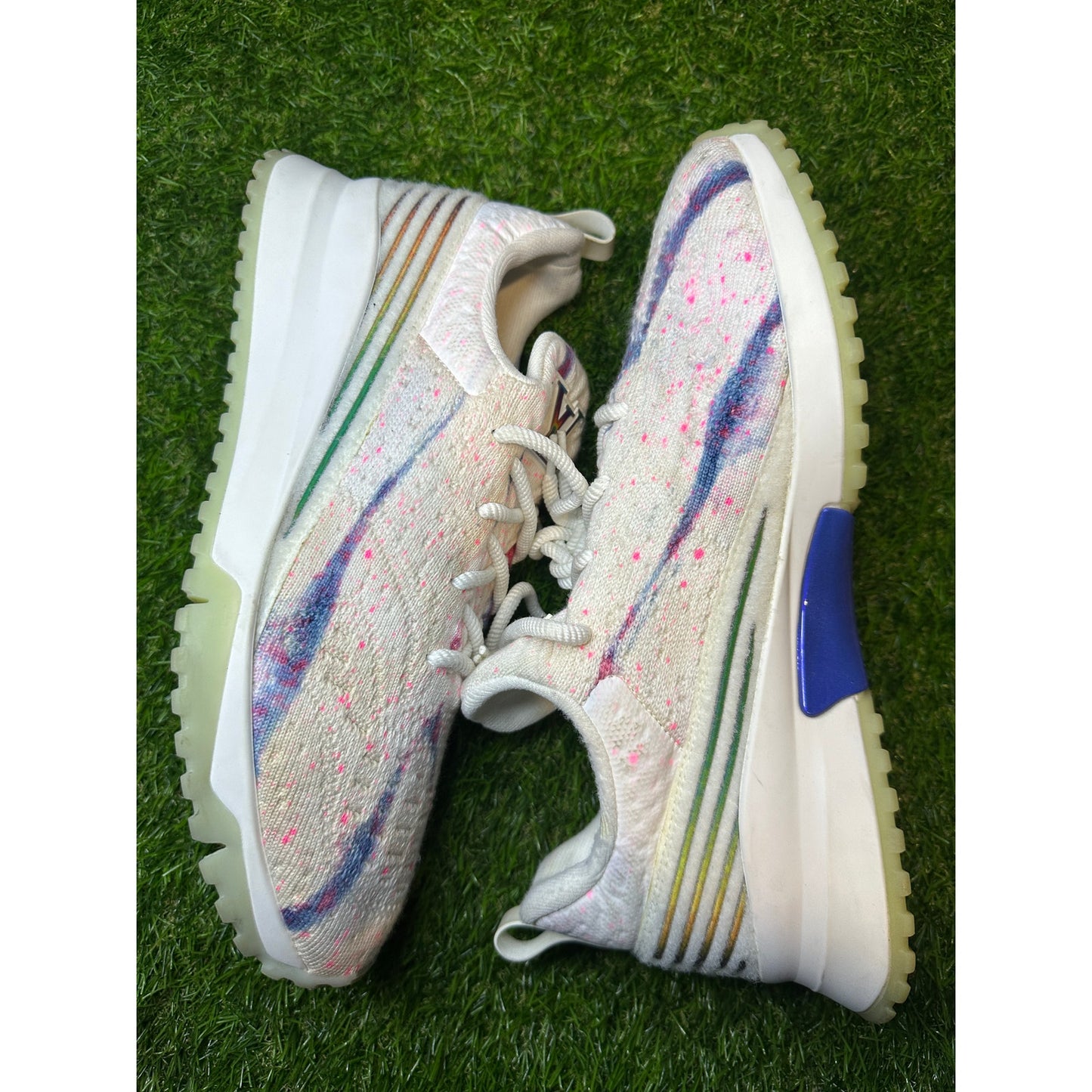 LOUIS VUITTON V.N.R Technical Knit Fabric Sneakers | M 8.5US