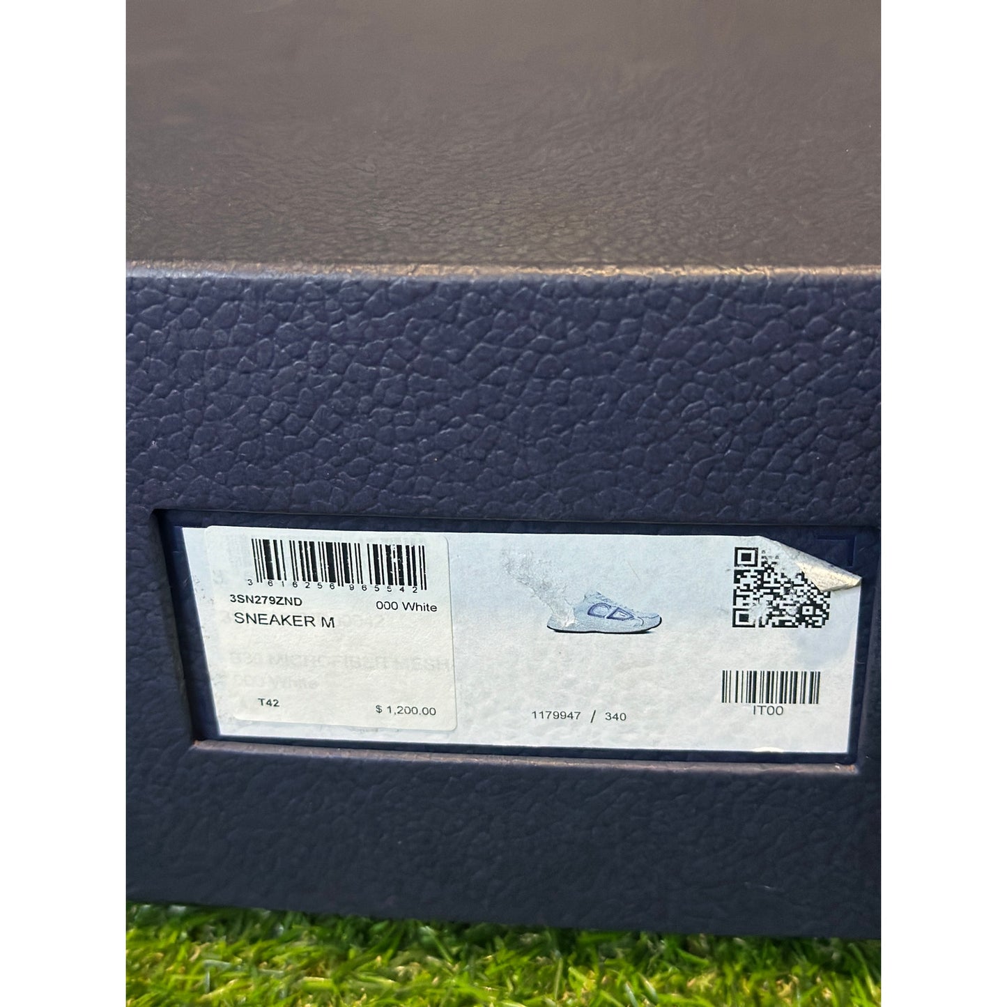 Size 9 - Dior B30 White Men's Mesh Sneakers