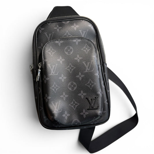 Louis Vuitton Avenue Slingbag PM