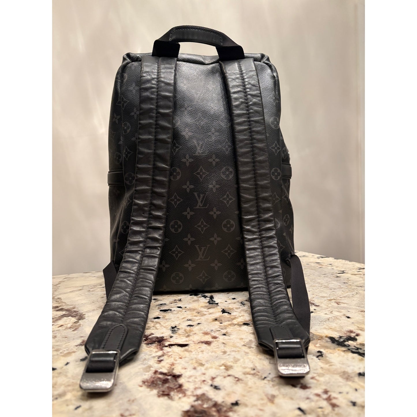 LOUIS VUITTON Monogram Eclipse Discovery Backpack $3000 MSRP