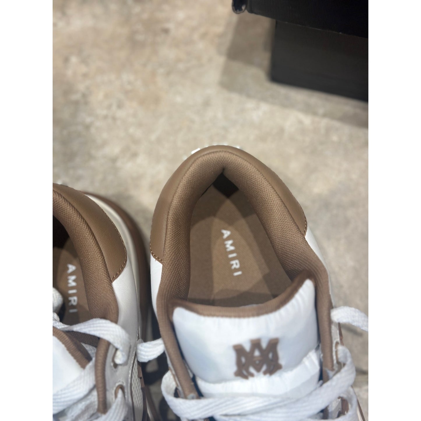 Size 9 - Amiri Mens Classic Low “White Brown”